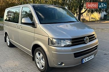 Минивэн Volkswagen Multivan 2012 в Каменке