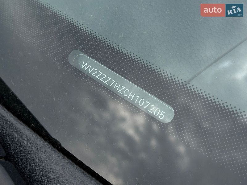 Минивэн Volkswagen Multivan 2012 в Мукачево