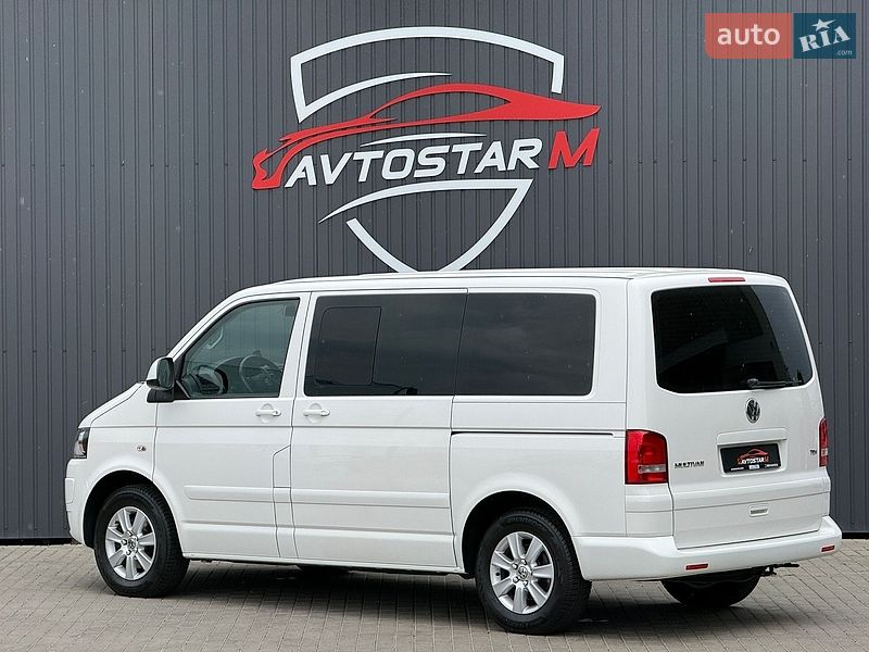 Минивэн Volkswagen Multivan 2012 в Мукачево