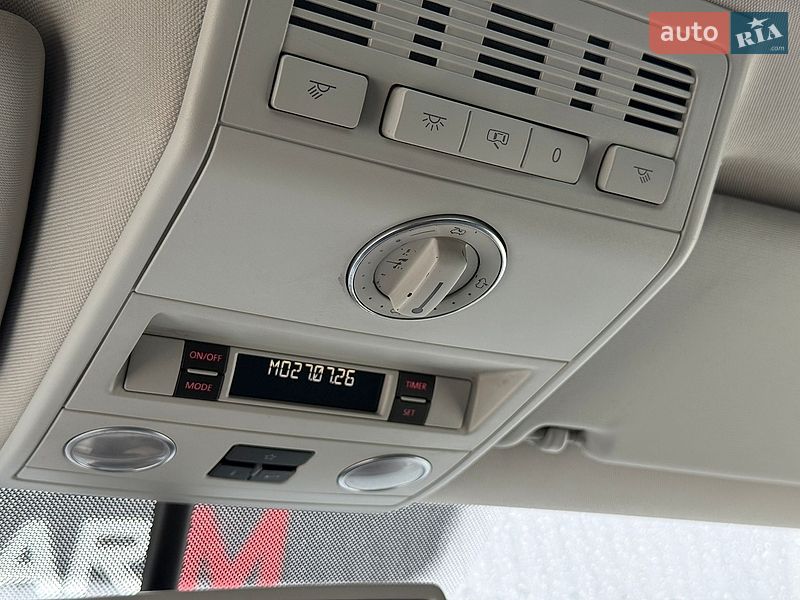 Минивэн Volkswagen Multivan 2012 в Мукачево