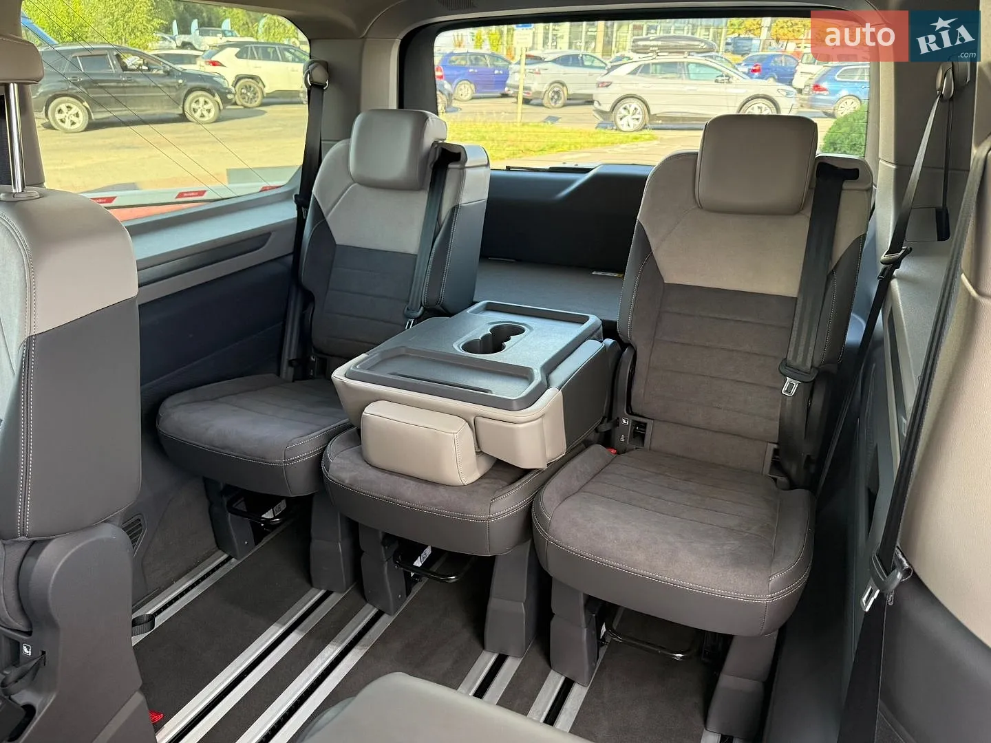 2025 Volkswagen Multivan - мініатюра 41