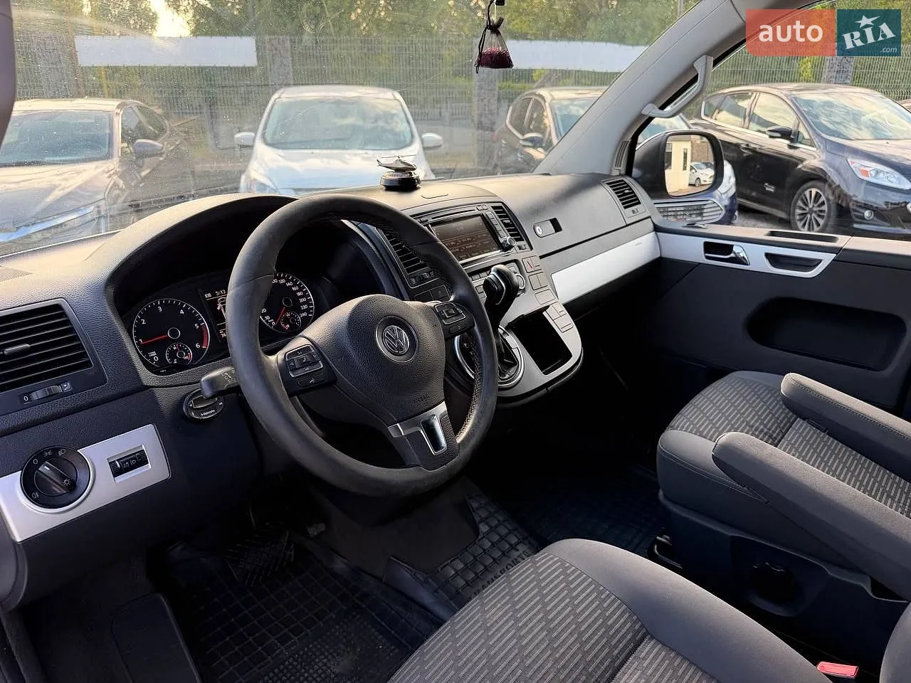 2011 Volkswagen Multivan - мініатюра 15