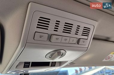 Минивэн Volkswagen Multivan 2017 в Черновцах