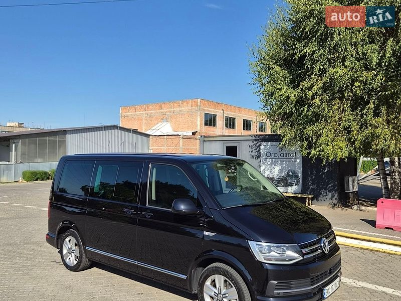 Минивэн Volkswagen Multivan 2017 в Черновцах