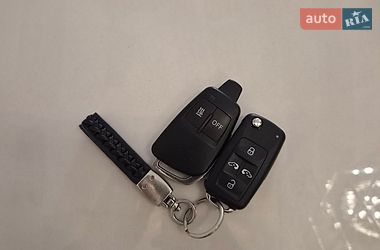 Минивэн Volkswagen Multivan 2017 в Черновцах