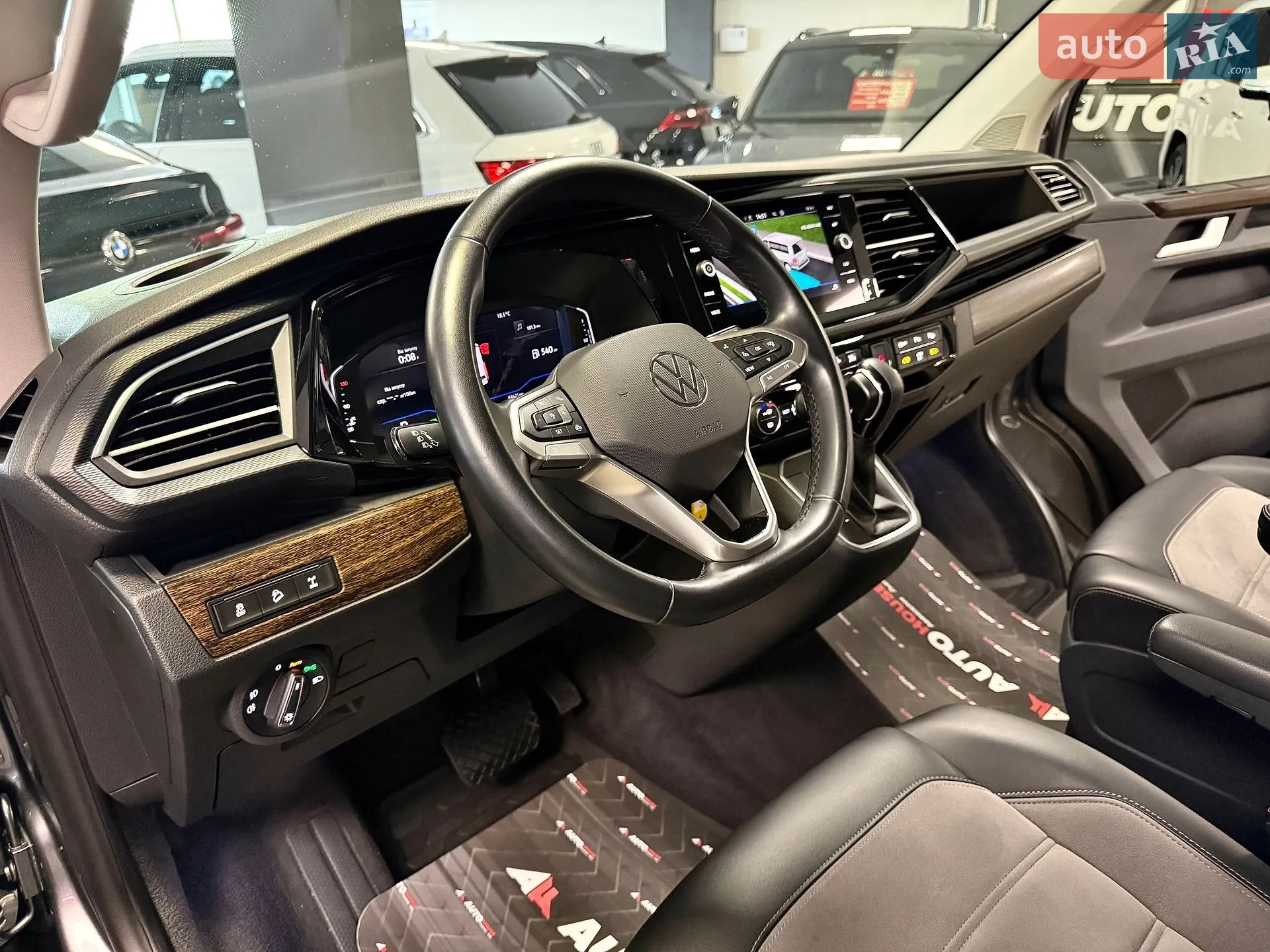 2023 Volkswagen Multivan - мініатюра 25