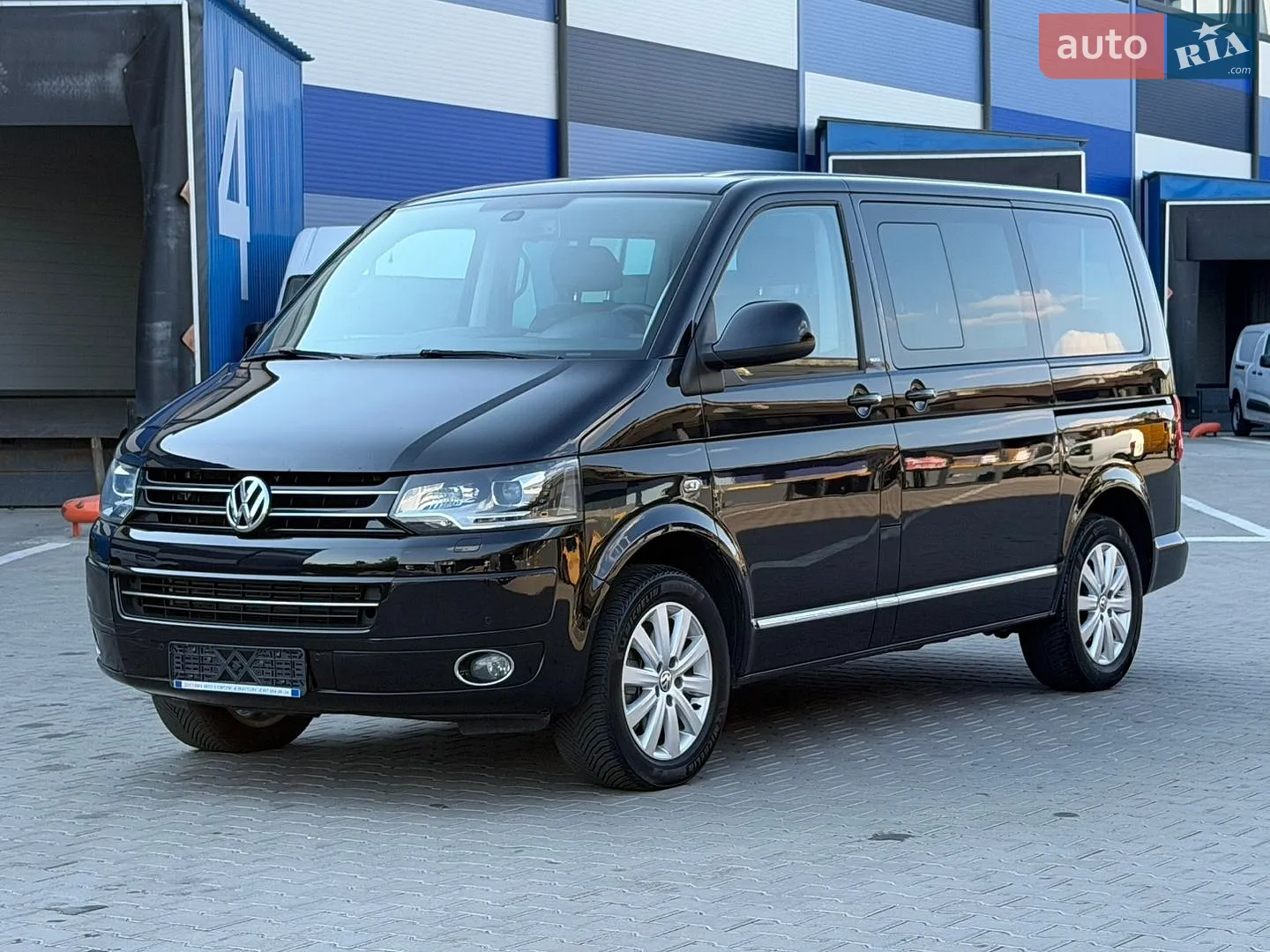 2014 Volkswagen Multivan - фото 1