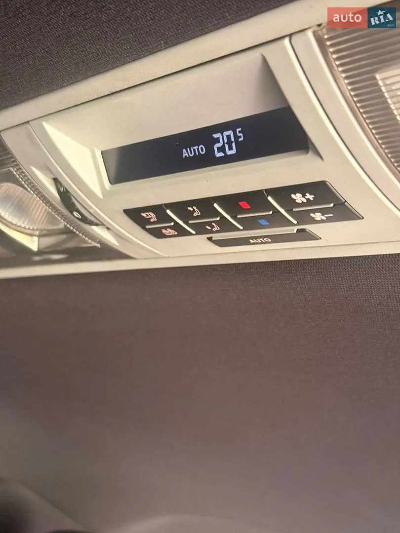 2015 Volkswagen Multivan - мініатюра 20