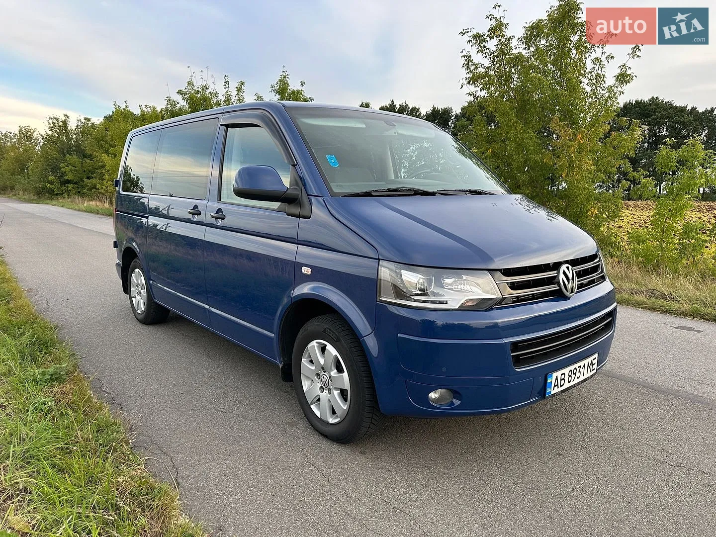2011 Volkswagen Multivan - мініатюра 2