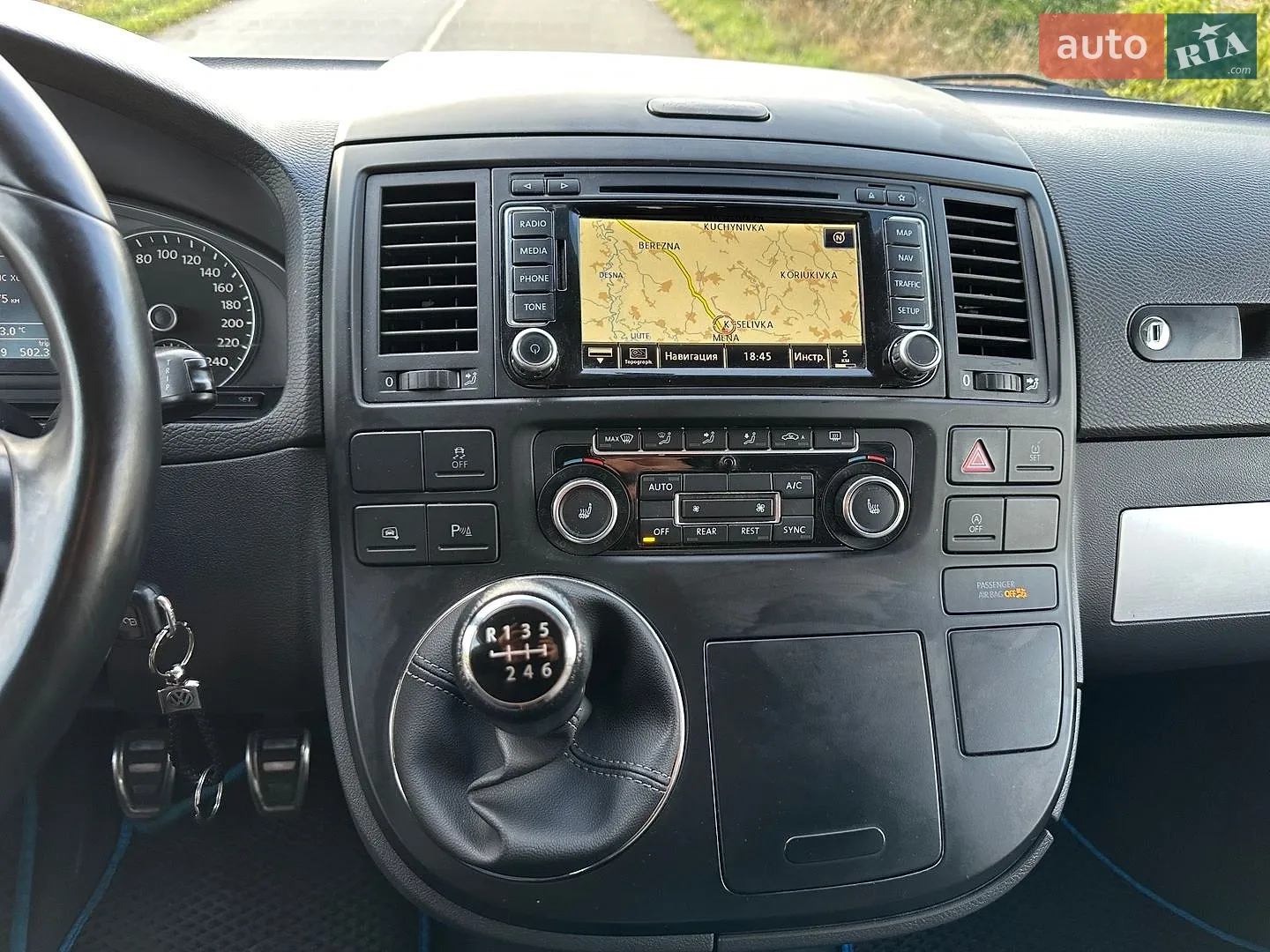 2011 Volkswagen Multivan - мініатюра 35