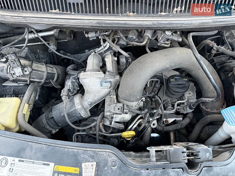 Минивэн Volkswagen Multivan 2015 в Киеве