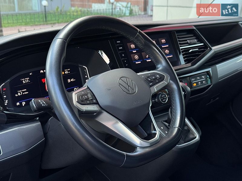 Минивэн Volkswagen Multivan 2022 в Черкассах