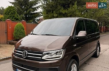 volkswagen multivan 2017 в Днепр (Днепропетровск) от профессионального продавца Игорь