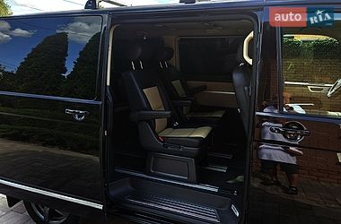 Мінівен Volkswagen Multivan 2014 в Дніпрі