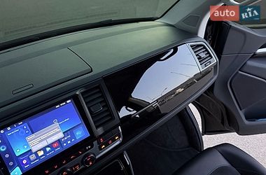 Мінівен Volkswagen Multivan 2019 в Києві