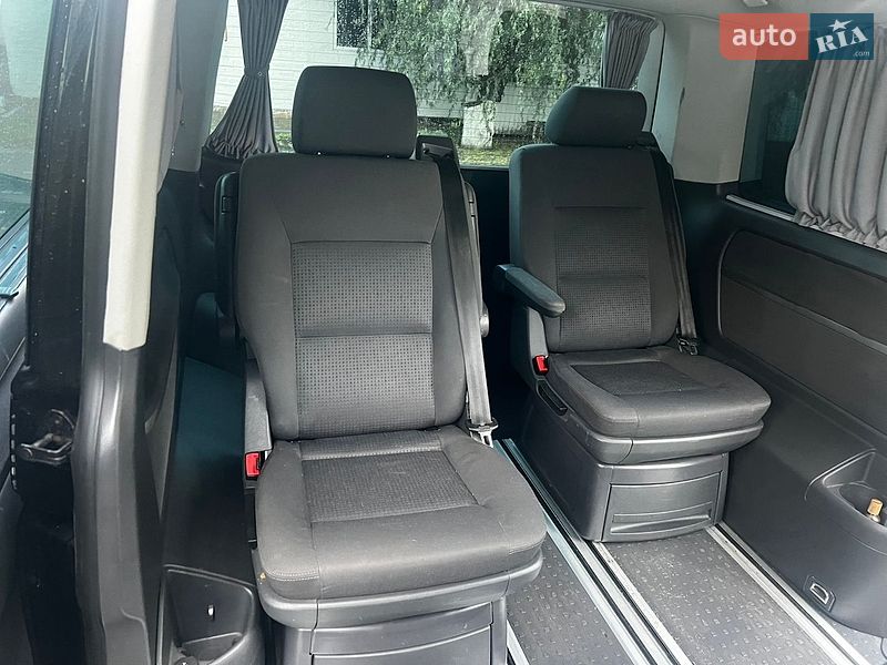 Минивэн Volkswagen Multivan 2007 в Софиевской Борщаговке