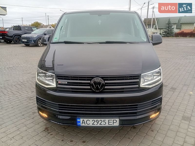Минивэн Volkswagen Multivan 2016 в Ковеле