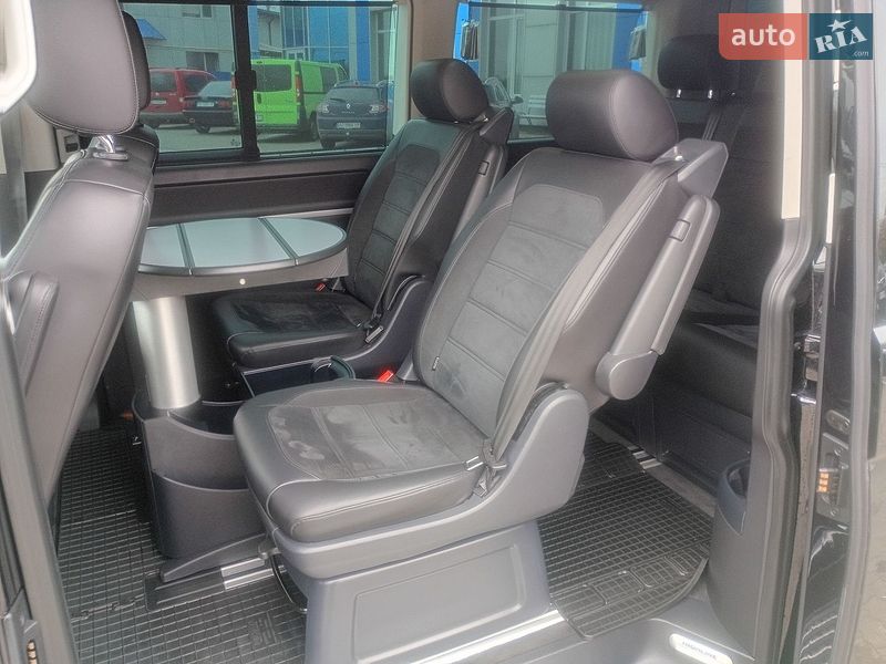 Минивэн Volkswagen Multivan 2016 в Ковеле