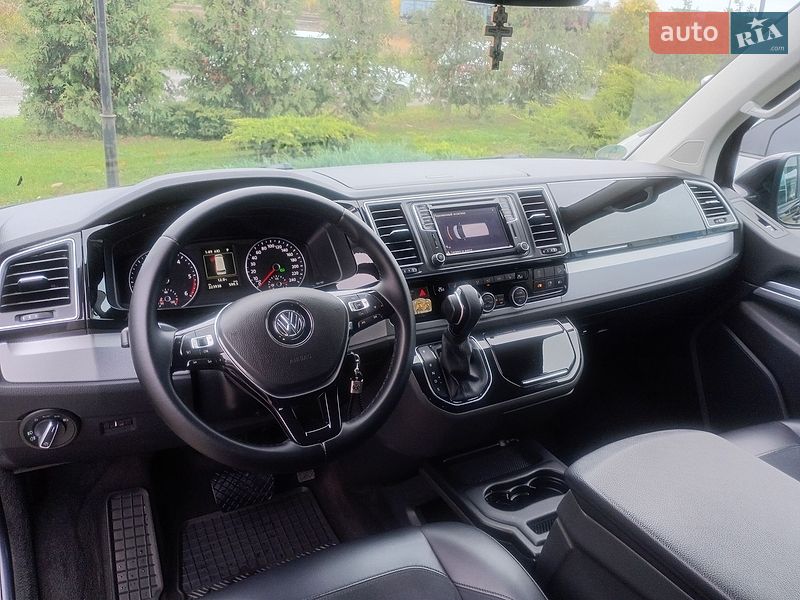 Минивэн Volkswagen Multivan 2016 в Ковеле