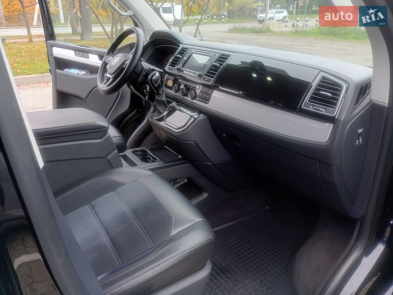 Минивэн Volkswagen Multivan 2016 в Ковеле