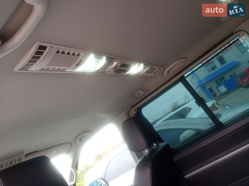 Минивэн Volkswagen Multivan 2016 в Ковеле