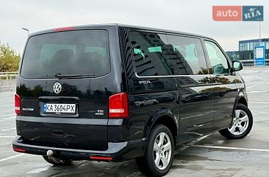 Минивэн Volkswagen Multivan 2013 в Киеве