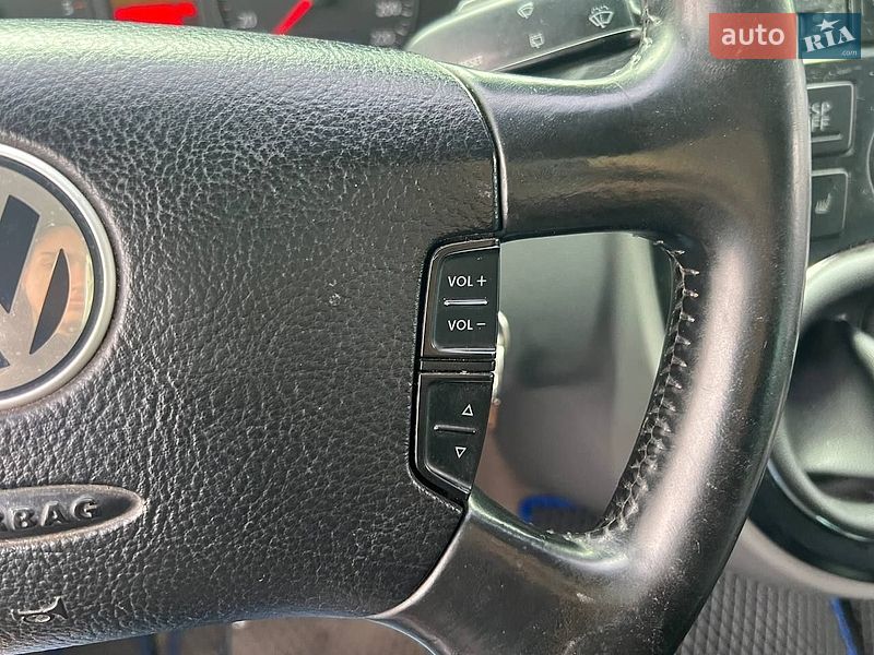 Минивэн Volkswagen Multivan 2008 в Киеве