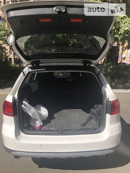 Універсал Volkswagen Passat Alltrack 2014 в Києві