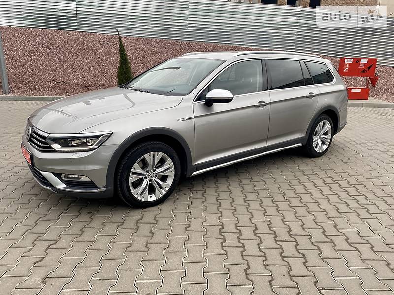 Універсал Volkswagen Passat Alltrack 2016 в Рівному фото 16 Універсал Volkswagen Passat Alltrack 2016 в Рівному