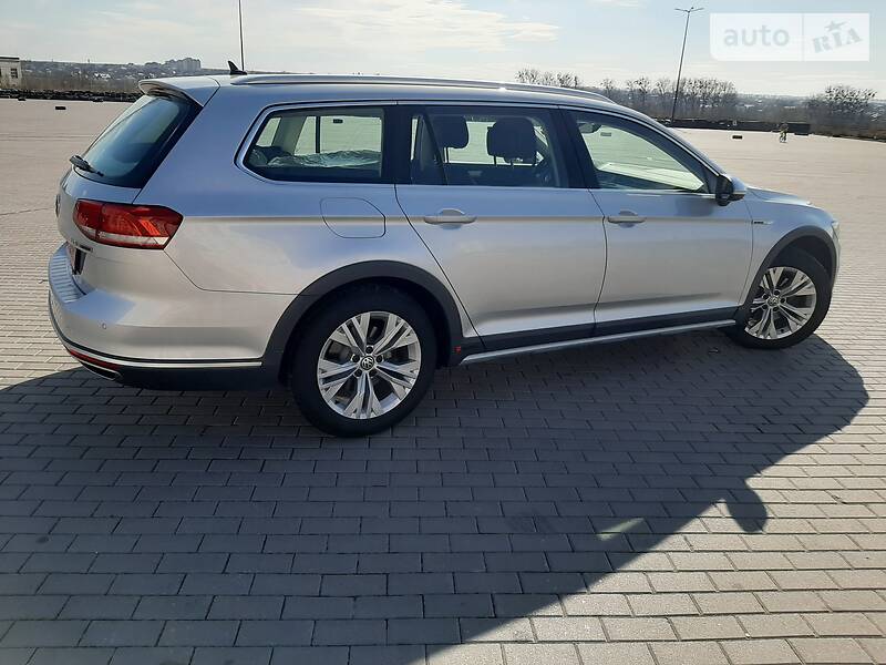 Універсал Volkswagen Passat Alltrack 2016 в Вінниці