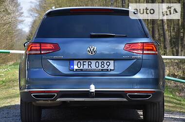 Універсал Volkswagen Passat Alltrack 2016 в 
