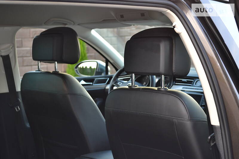Універсал Volkswagen Passat Alltrack 2017 в Рівному
