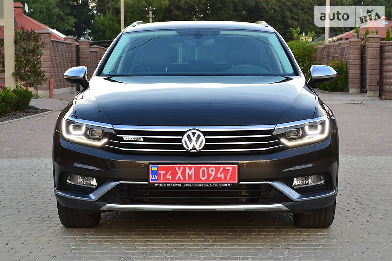 Універсал Volkswagen Passat Alltrack 2017 в Рівному