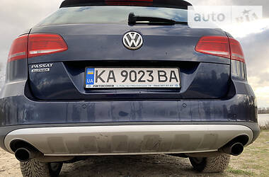 Универсал Volkswagen Passat Alltrack 2012 в Киеве