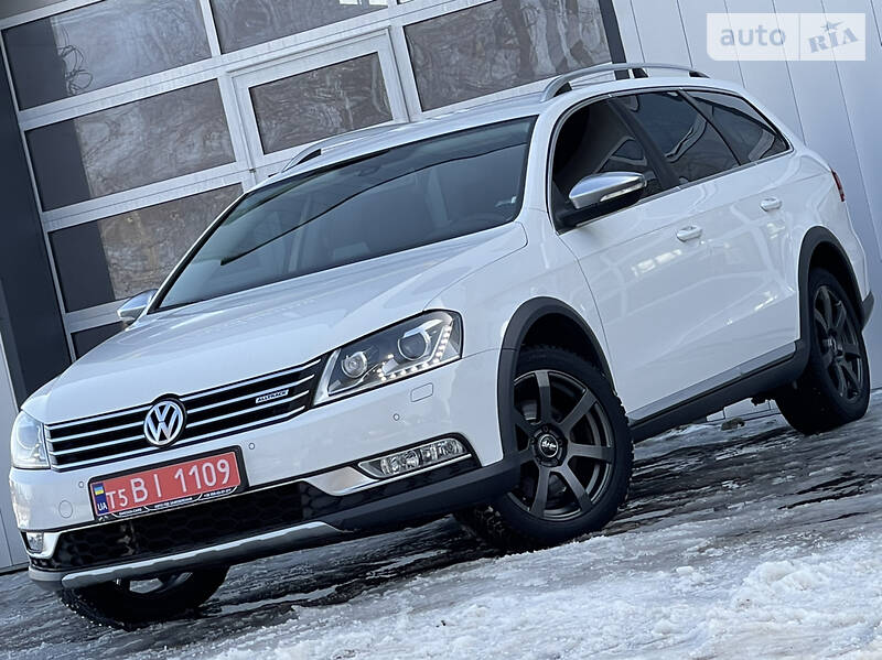 Универсал Volkswagen Passat Alltrack 2012 в Дрогобыче