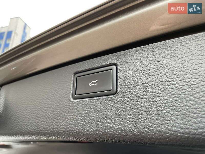 Универсал Volkswagen Passat Alltrack 2013 в Одессе