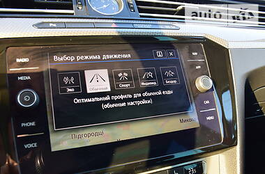 Универсал Volkswagen Passat Alltrack 2017 в Дрогобыче