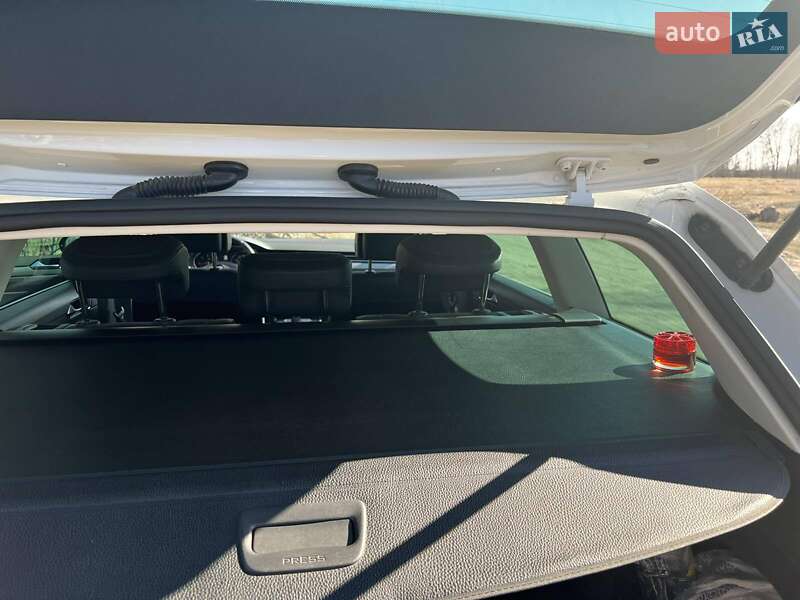 Универсал Volkswagen Passat Alltrack 2015 в Луцке