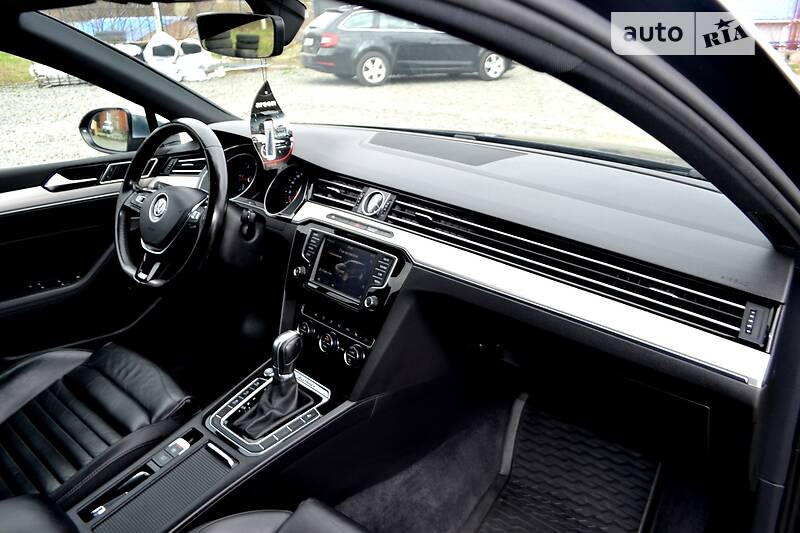 Универсал Volkswagen Passat Alltrack 2017 в Хмельницком