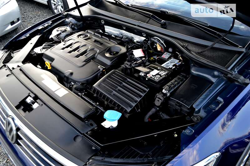 Универсал Volkswagen Passat Alltrack 2018 в Хмельницком