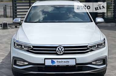 Универсал Volkswagen Passat Alltrack 2020 в Ровно