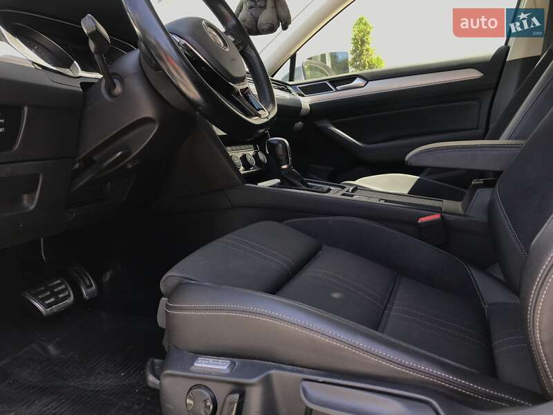 Универсал Volkswagen Passat Alltrack 2017 в Ровно