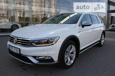 Универсал Volkswagen Passat Alltrack 2019 в Хмельницком