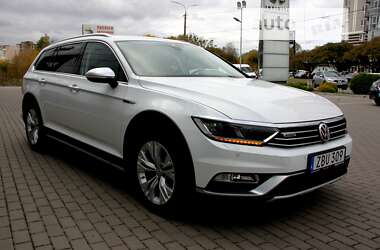 Универсал Volkswagen Passat Alltrack 2017 в Хмельницком