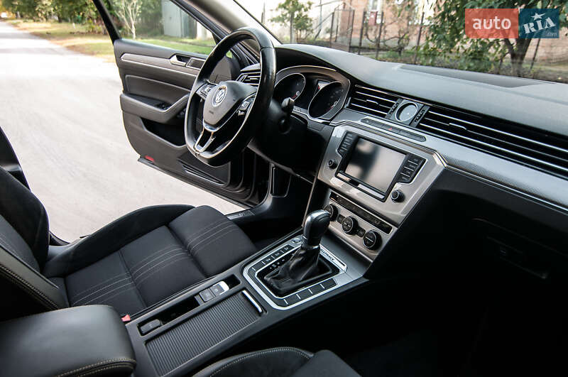Универсал Volkswagen Passat Alltrack 2016 в Виннице фото 7 Универсал Volkswagen Passat Alltrack 2016 в Виннице