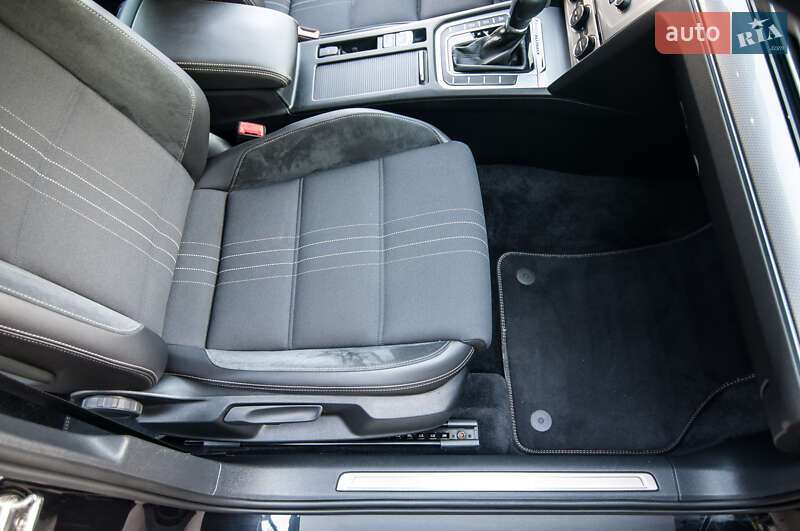 Универсал Volkswagen Passat Alltrack 2016 в Виннице фото 9 Универсал Volkswagen Passat Alltrack 2016 в Виннице