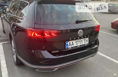 Универсал Volkswagen Passat Alltrack 2020 в Киеве