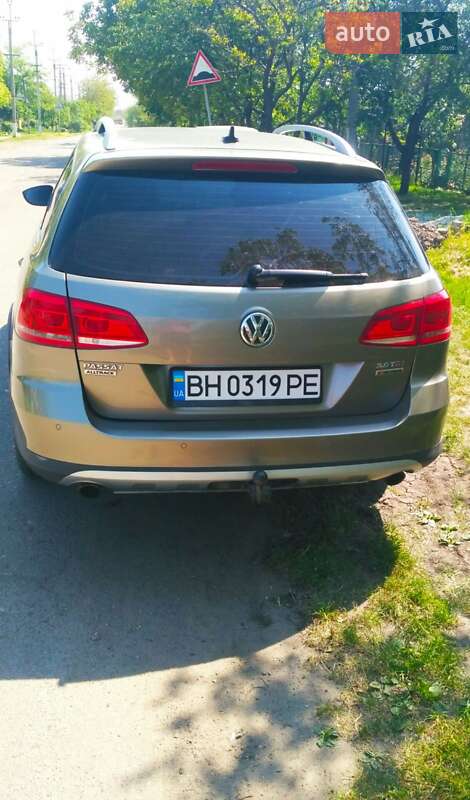 Универсал Volkswagen Passat Alltrack 2013 в Подольске