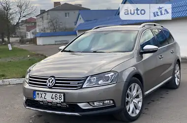 Volkswagen Passat Alltrack 2012