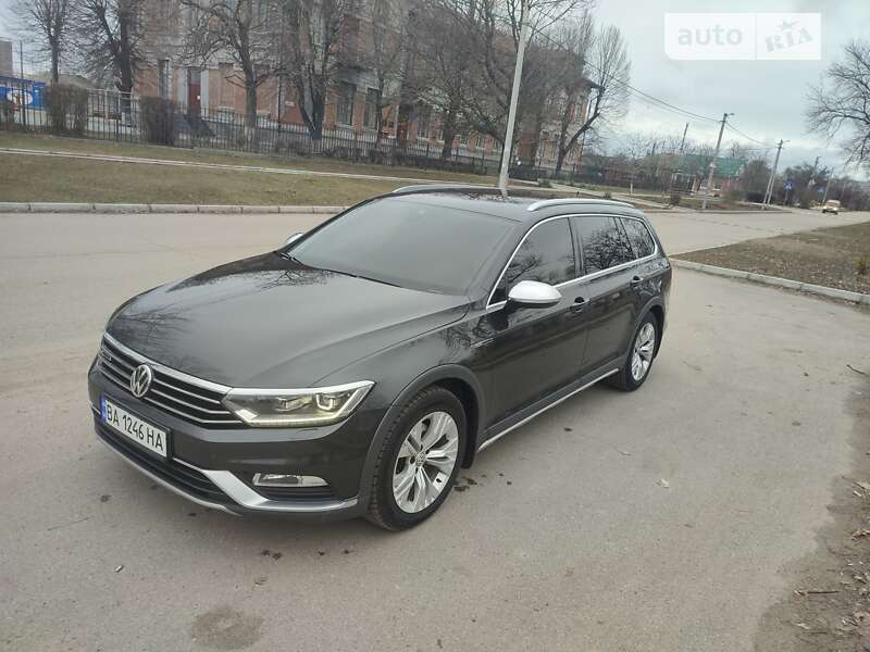 Универсал Volkswagen Passat Alltrack 2018 в Кропивницком